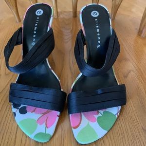 Ellemenno Floral Sandals